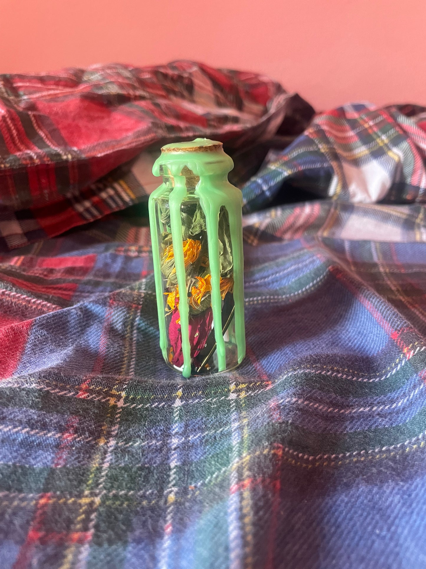 Luck spell jar